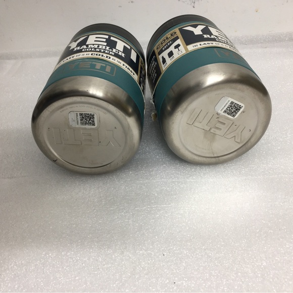 YETI Rambler Colster Set - Picture 7 of 10